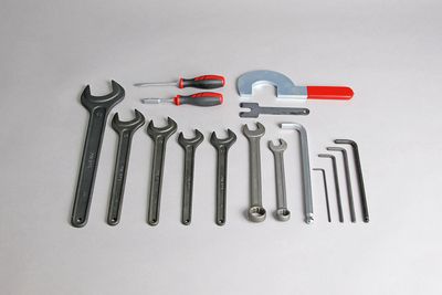 Set of tools DESOI AirPower L50A